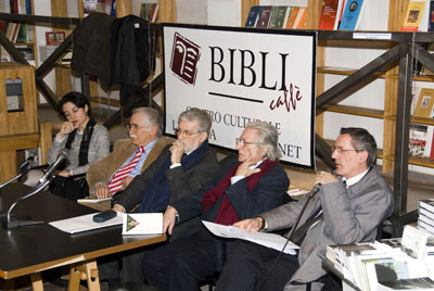 Da sinistra, Antonella Calzolari, Giulio Ferroni, Roberto Pazzi, Velio Carratoni, Donato Di Stasi